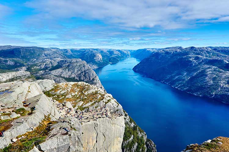 أهم المعالم السياحية في اوروبا : مضائق النرويج